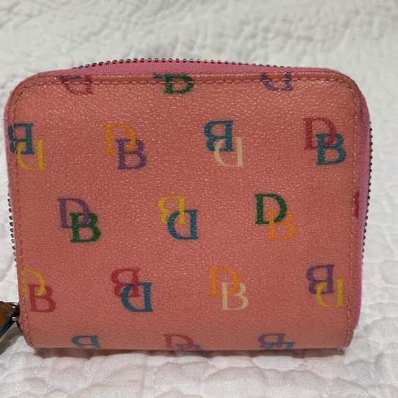 Dooney & Bourke Accessories - Dooney and Bourke Wallet - Broken Zipper